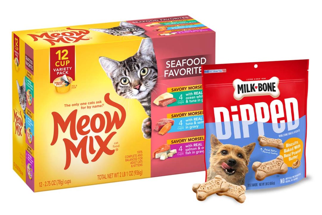 Cat food and dog treats prop up J.M. Smucker Co.'s pet food segment in Q3
