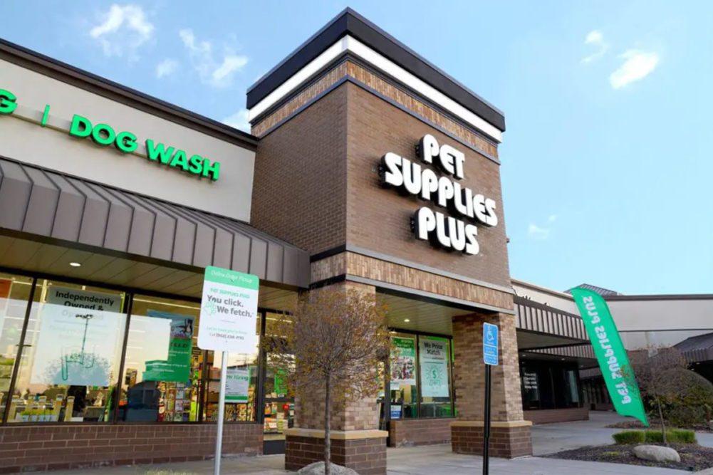 Pet Supplies Plus expands with Wag N' Wash locations