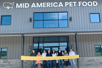Mid America Pet Food cuts ribbon on new facility