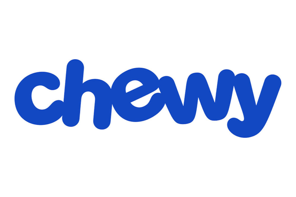 Chewy's CFO retires