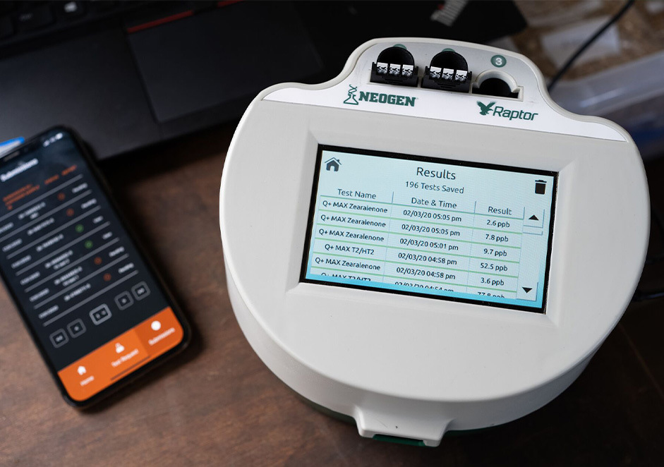 Neogen Raptor and RAPIREAD mobile platform by Alltech