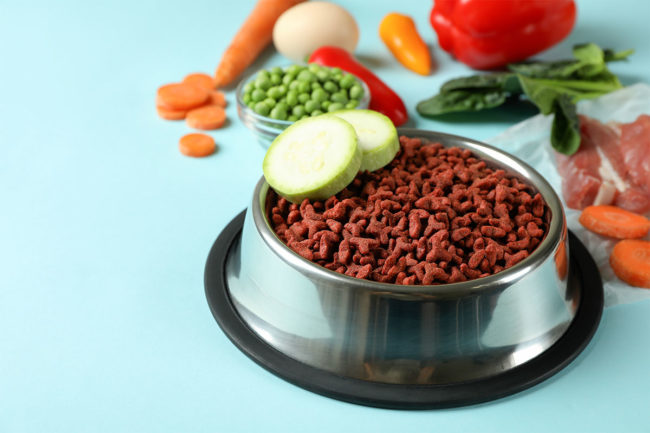 EU adopts new labeling rules for organic pet foods
