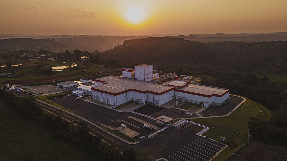 Symrise's new pet food palatant facility in Brazil