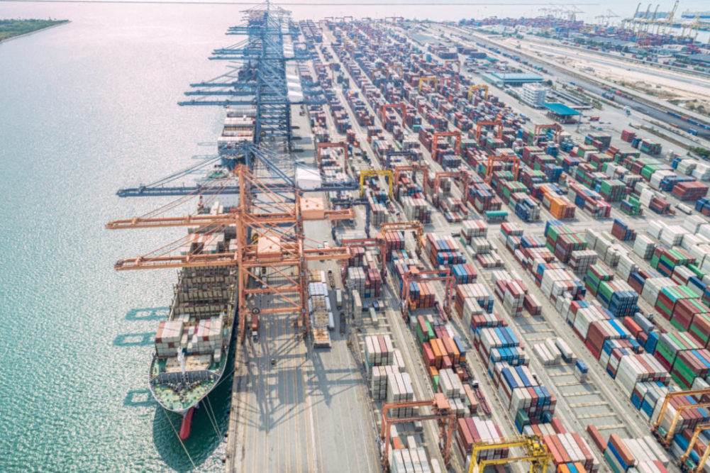 Slow recovery for West Coast port congestion
