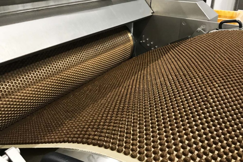 Reading Bakery Systems uses Thermatec tiles to create a radiate heat inside the baking chamber, eliminating the need for dampers. (Source: Reading Bakery Systems)