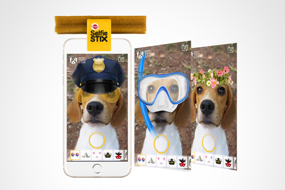 PEDIGREE's SelfieSTIX clip and PupBooth feature in new mobile app