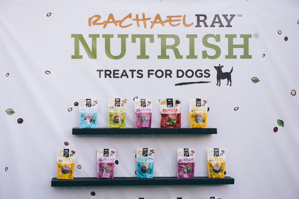 Rachael Ray Nutrish dog treat product wall
